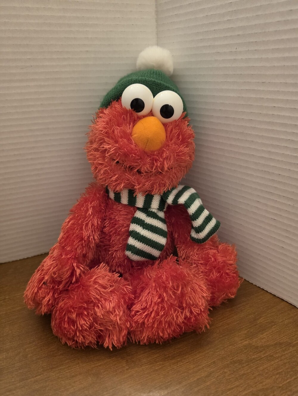 2019 GUND Christmas Elmo Plush